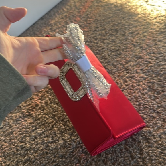 Urban expressions crossbody / clutch - Picture 3 of 3